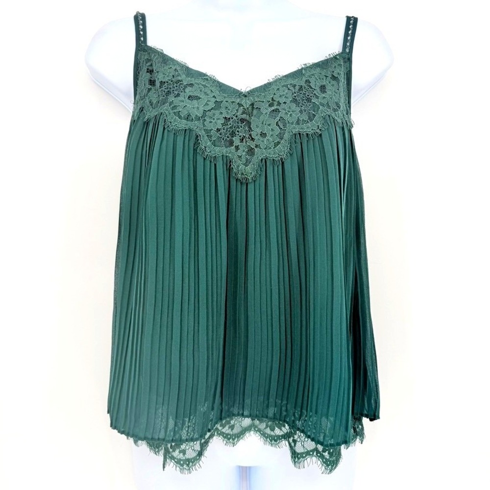 White House Black Market Emerald Green Pleated Lace Trim Cami XS Fairy Babydoll‎
